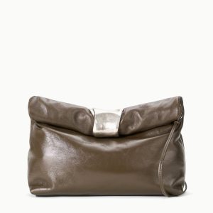 CUFF CLUTCH TRUFFLE
